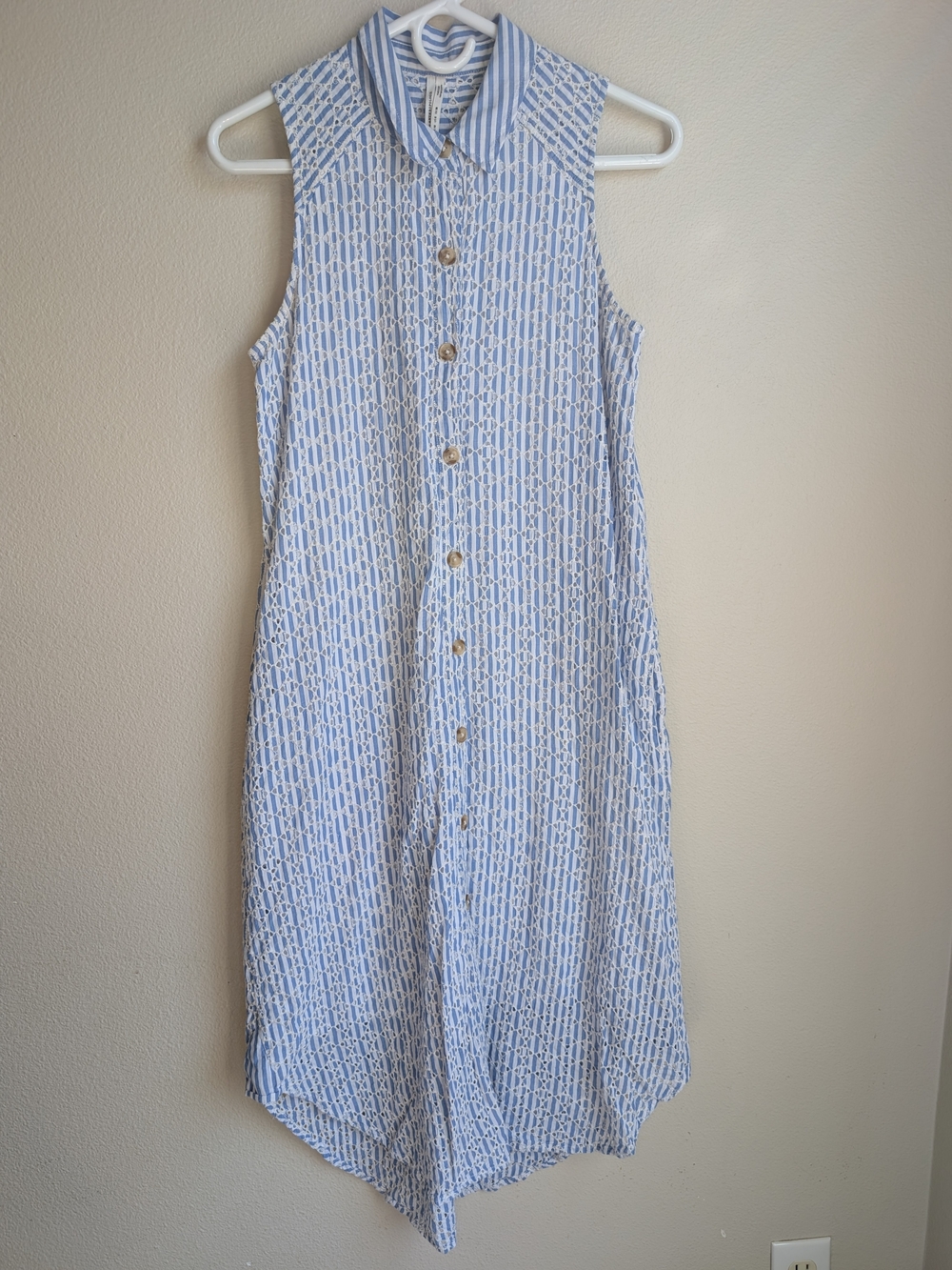 Anthropologie Sleeveless Blue & White Button-Front Midi Dress Size 6